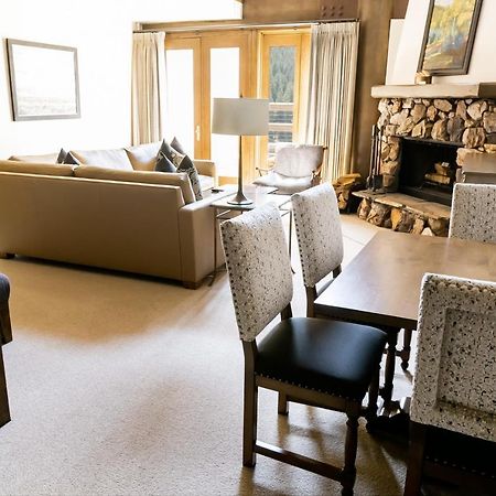 Sultan Two Bedroom Loft Suite With Majestic Mountain Views Condo 파크 시티 외부 사진